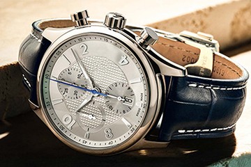 杭州欧米茄手表有水珠维修